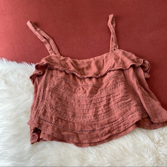 Amuse society hayes ruffle crop top sz.M - Picture 2 of 4